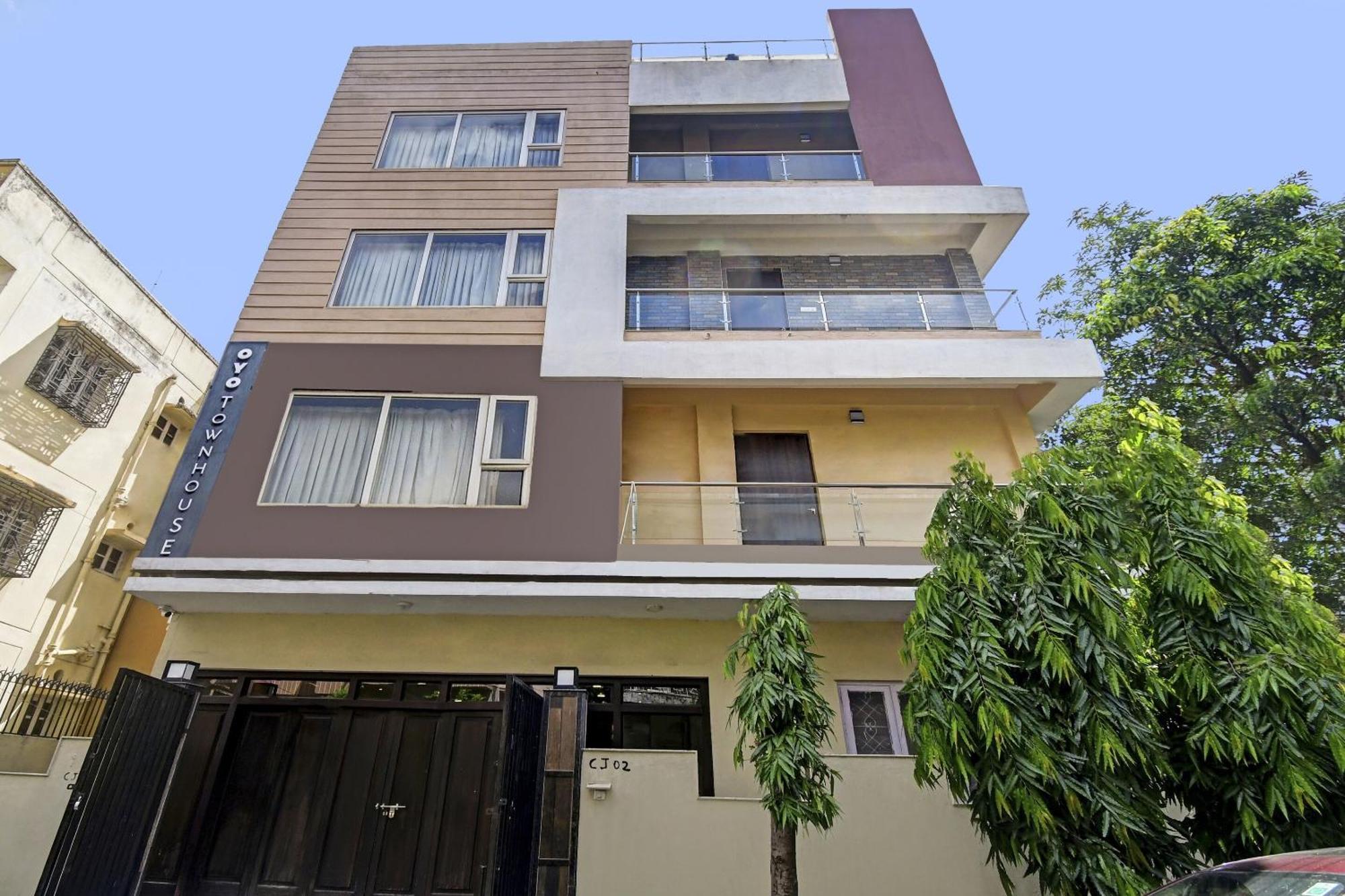 Super Townhouse All In One Calcutta Exteriör bild