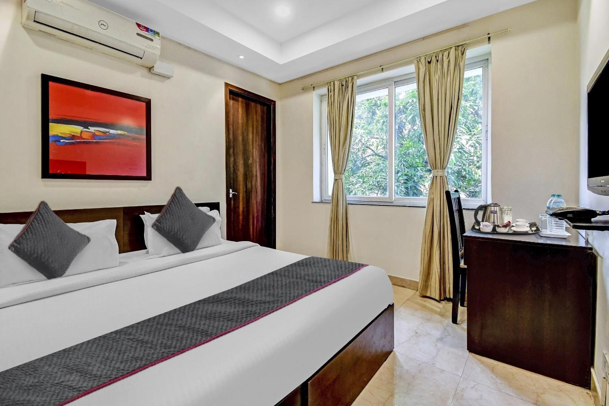 Super Townhouse All In One Calcutta Exteriör bild